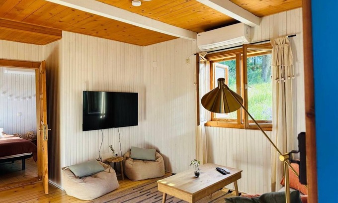 Nuno Gomez House | Hamlet's Friends