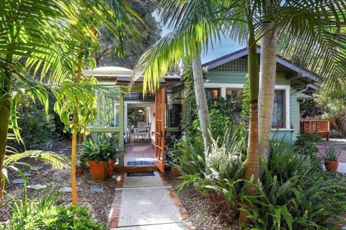 Montecito House | Hammonds Beach Haven