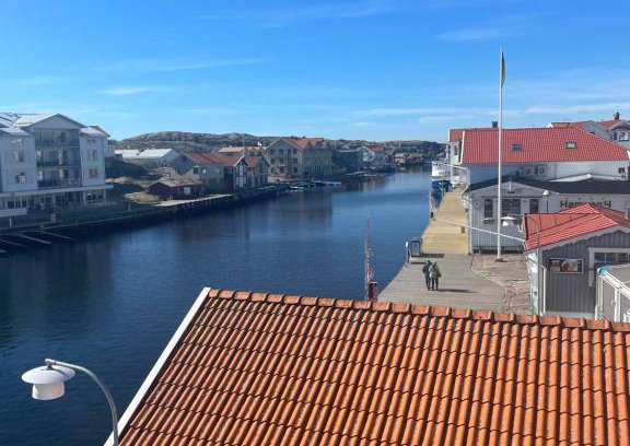Smogen Bed & Breakfast | Hamnen 3 - Smögenbryggan