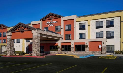 Midtown Anchorage Hotel | Hampton Inn Anchorage