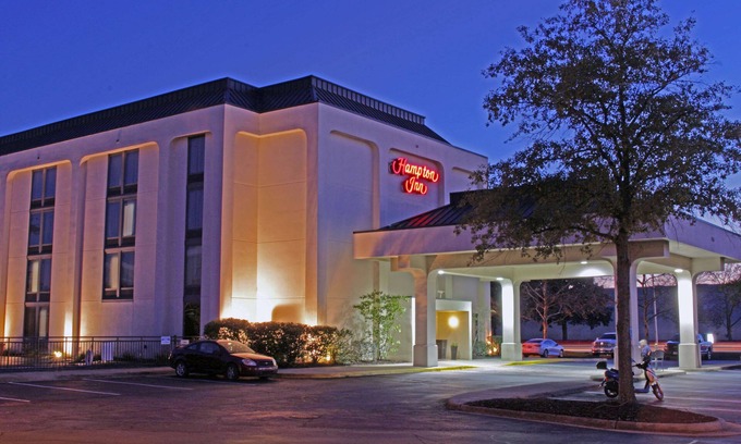 Chesapeake Hotel | Hampton Inn Norfolk/Chesapeake (Greenbrier Area)