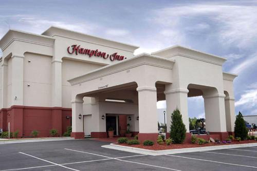 Stony Creek Hotel | Hampton Inn Stony Creek
