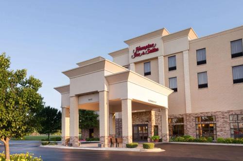 Addison Hotel | Hampton Inn & Suites Addison