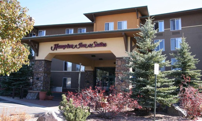 Woodlands Village Hotel | Hampton Inn & Suites Flagstaff - West