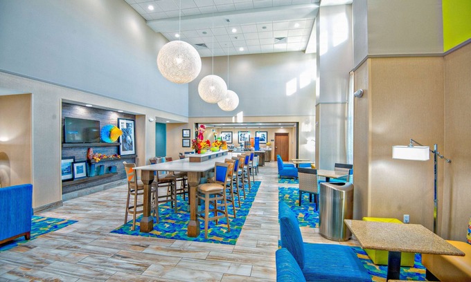 Mary Esther Hotel | Hampton Inn & Suites Mary Esther-Fort Walton Beach