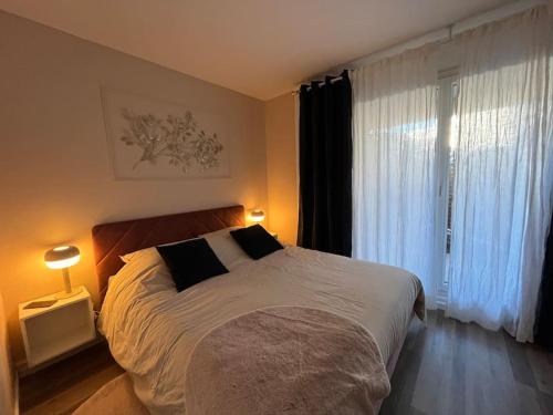 Guyancourt Apartment | Hana Home Guyancourt 4 personnes résidence calme business&family