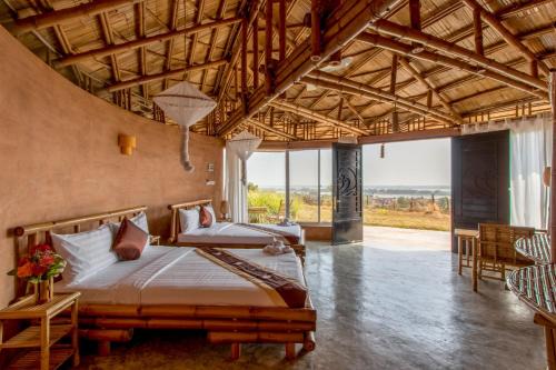 Stueng Trang Resort | Hanchey Bamboo Resort