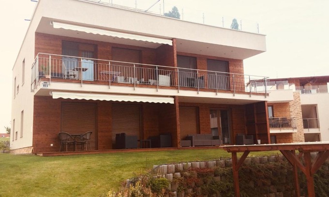 Balatonfured Villa | Hanna apartman