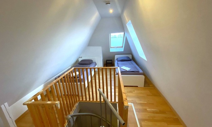 Hemelingen Apartment | Hannoverschestr. 2 OG