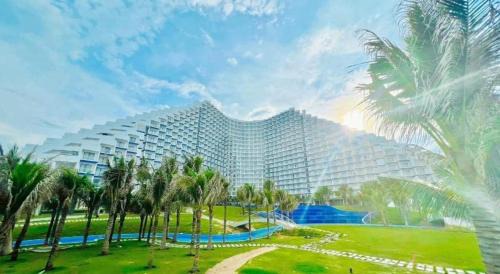 Khanh Hoa Resort | Happy Beach Seaview Condotel at The Arena Cam Ranh Resort