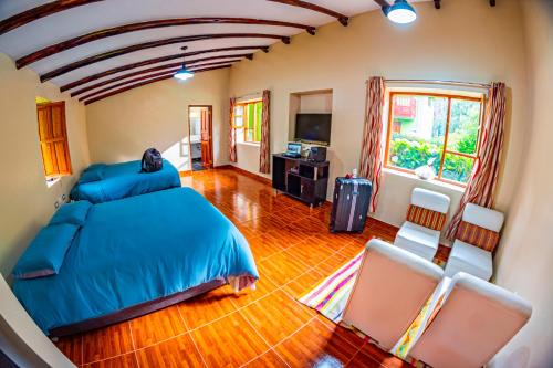 Urubamba Cabin | Happy Land Valle Sagrado