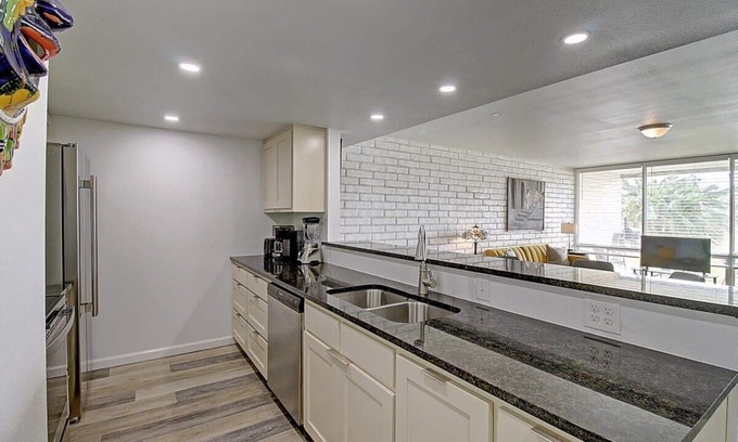 Shibui Sands Condo | Happy While- Family Friendly! | Boardwalk Access