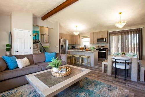 Winthrop Harbor House | Harbor Haven Game Room Gym