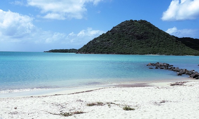Jolly Harbour Villa | Harbour Island Residences