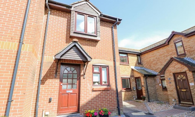 Poole House | Harbour View Poole