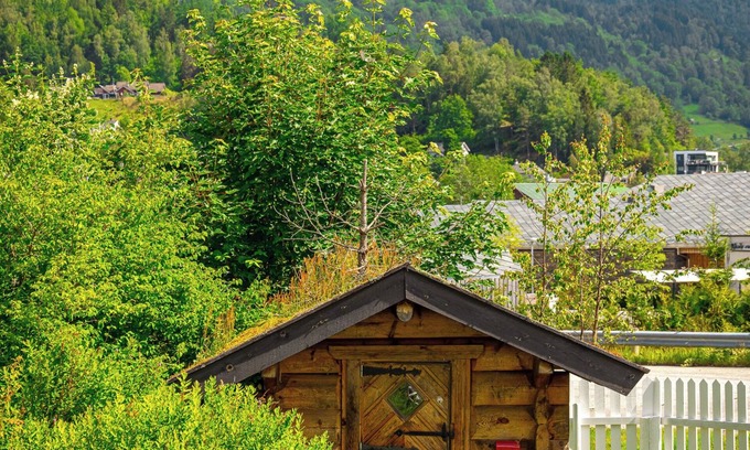 Ulvik House | Hardanger Guesthouse