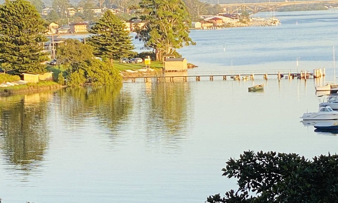 Hardys Bay House | Hardy’s Bay waterfront reserve