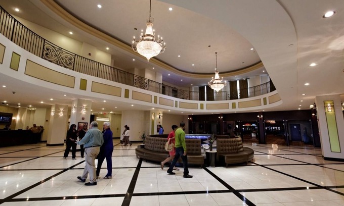 Greenville Hotel | Harlow's Casino Resort & Spa