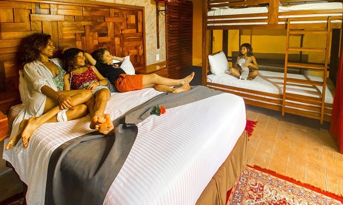 Tankah Bed & Breakfast | Harmony Family Tent - Nature view!