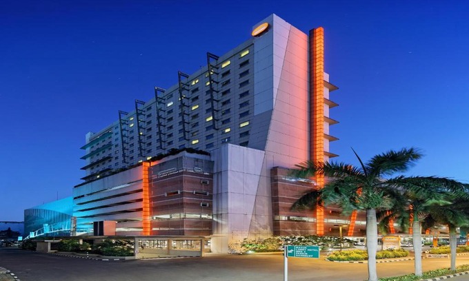 Gading Hotel | HARRIS Hotel and Conventions Kelapa Gading Jakarta