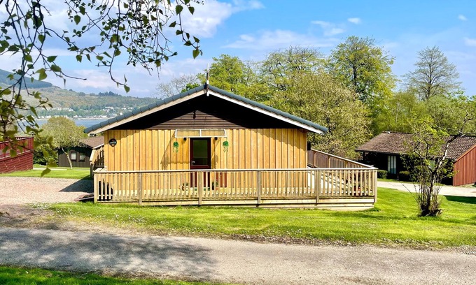 Kilmun Ski Chalet | Harris's Cabin, beautiful views and location