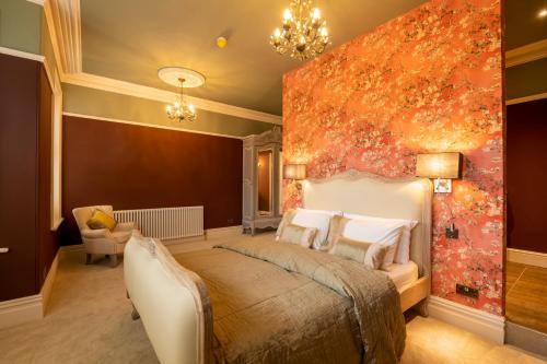 Harrogate House | Harrogate Self Catering - Harlow House - Harrogate Valley Gardens View