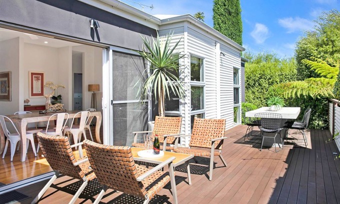 Bowral House | Hart Haus - Close to Bowral CBD