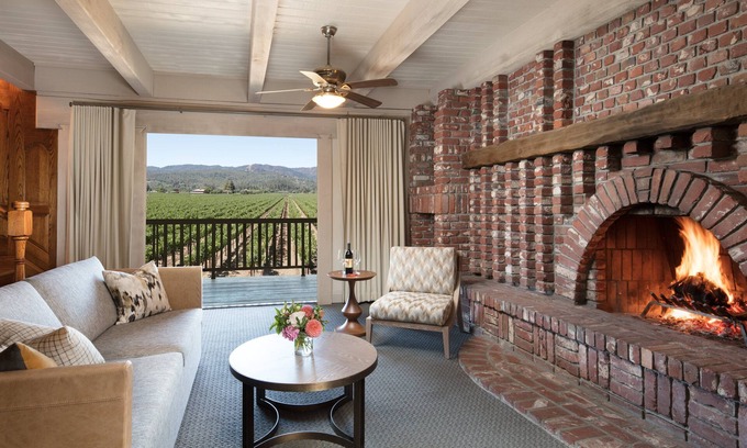 St. Helena Hotel | Harvest Inn