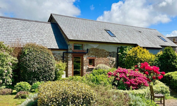 Littleham House | Hastings Barn at High Park, Indoor Pool