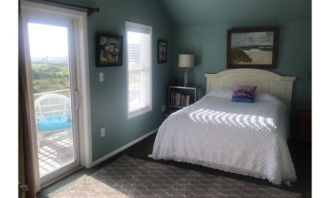 Hatteras Apartment | Hatteras Village w/Water Views *Southside * 1