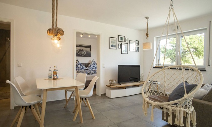 Neukirch Apartment | Haus am See - FeWo Seebrise