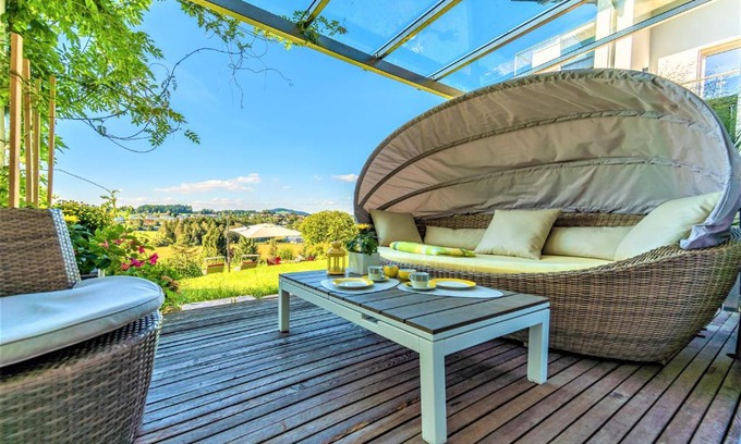 Seekirchen Markt Apartment | Haus am Weinberg II
