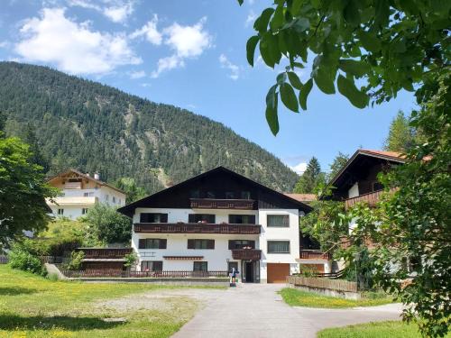 Biberwier Apartment | Haus an der Sonne FeWo 2