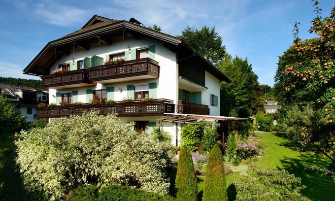 Krumpendorf am Woerther See Apartment | Haus Elisabeth, Appartements