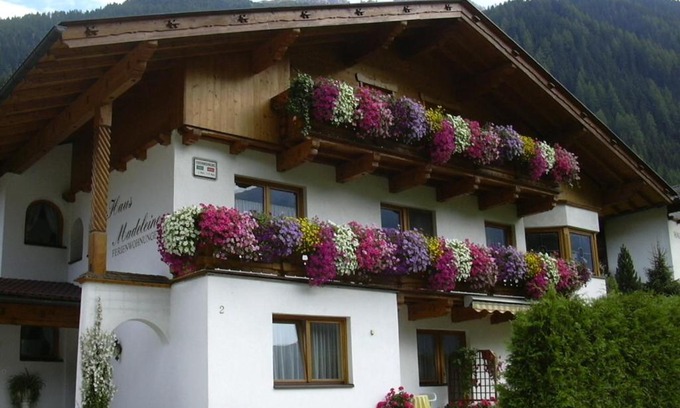 Neustift Im Stubaital Apartment | Haus Madeleine