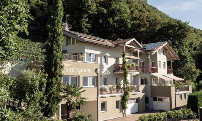 Kurtatsch an der Weinstraße Apartment | Haus Sauvignon