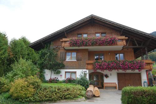 Andelsbuch Apartment | Haus Schneider