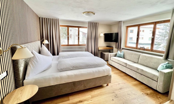 Lech am Arlberg House | Haus Schrofenstein