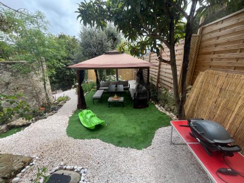Carros House | Haut villa Les Tilleuls 95 m2 7 pers
