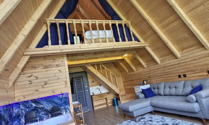 Ayder House | Havalı Süit Bungalov 3nŞelale ve Dere Manzaralı, Doğayla İç İçe Huzurlu Tatil
