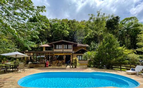 Lumiar House | Havilá Arara Azul