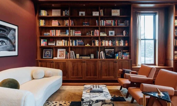Hudson House | HC Turner Building: Expansive Loft in Hudson