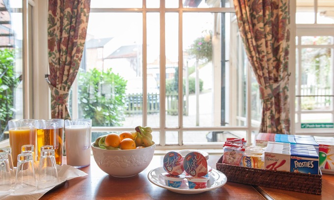 Pottersbury Hotel | Heart of England, Northampton by Marston's Inns