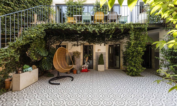 Lisbon Old Town Apartment | Heart of Estrela by CadenzaLux