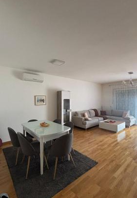 Alipasin Most Apartment | Heart of Otoka