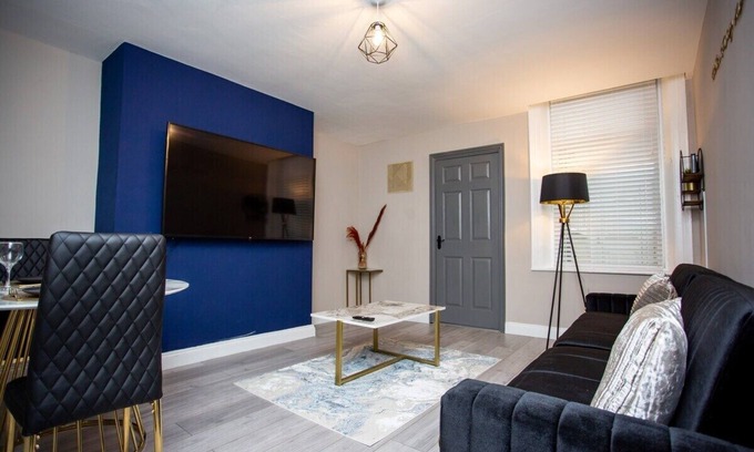 Westoe Apartment | Heart of South Shields Modern Interior 2 Bed Flat