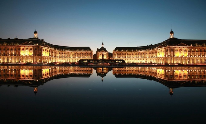 Bordeaux Golden Triangle Apartment | Heart of the Bordeaux Golden Triangle Lovely apartment