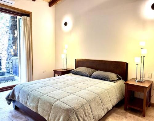 Cuenca Cabin | Heated & Cozy Cabin for Two