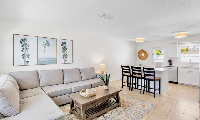 Anna Maria House | Heated Pool. Short stays available!
