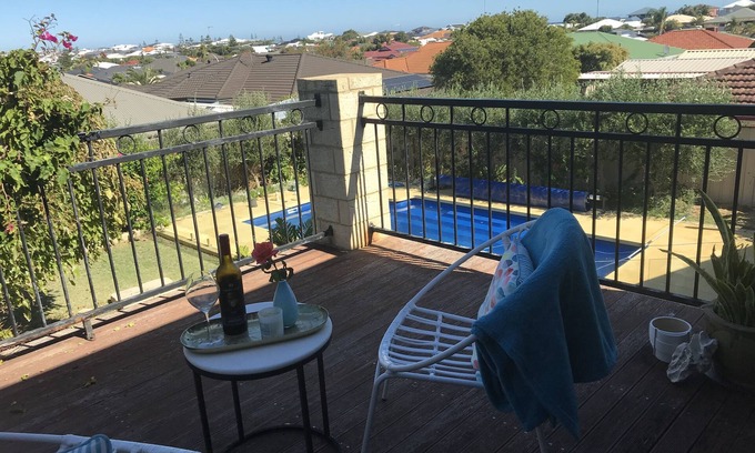 Halls Head House | Heated pool, spacious home, centrally located, walk to beach - Sleeps 10